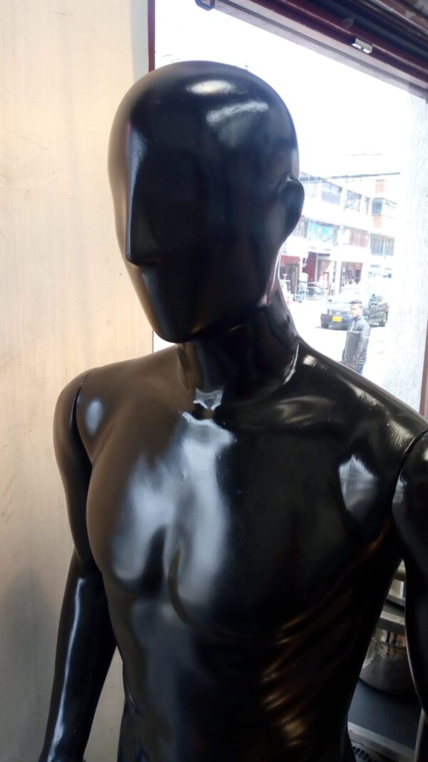 maniquies maquillados - Imagen 12